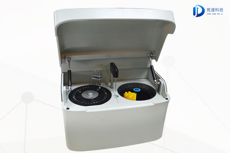 ȫ�Զ�ũ�����ڳ��е�����